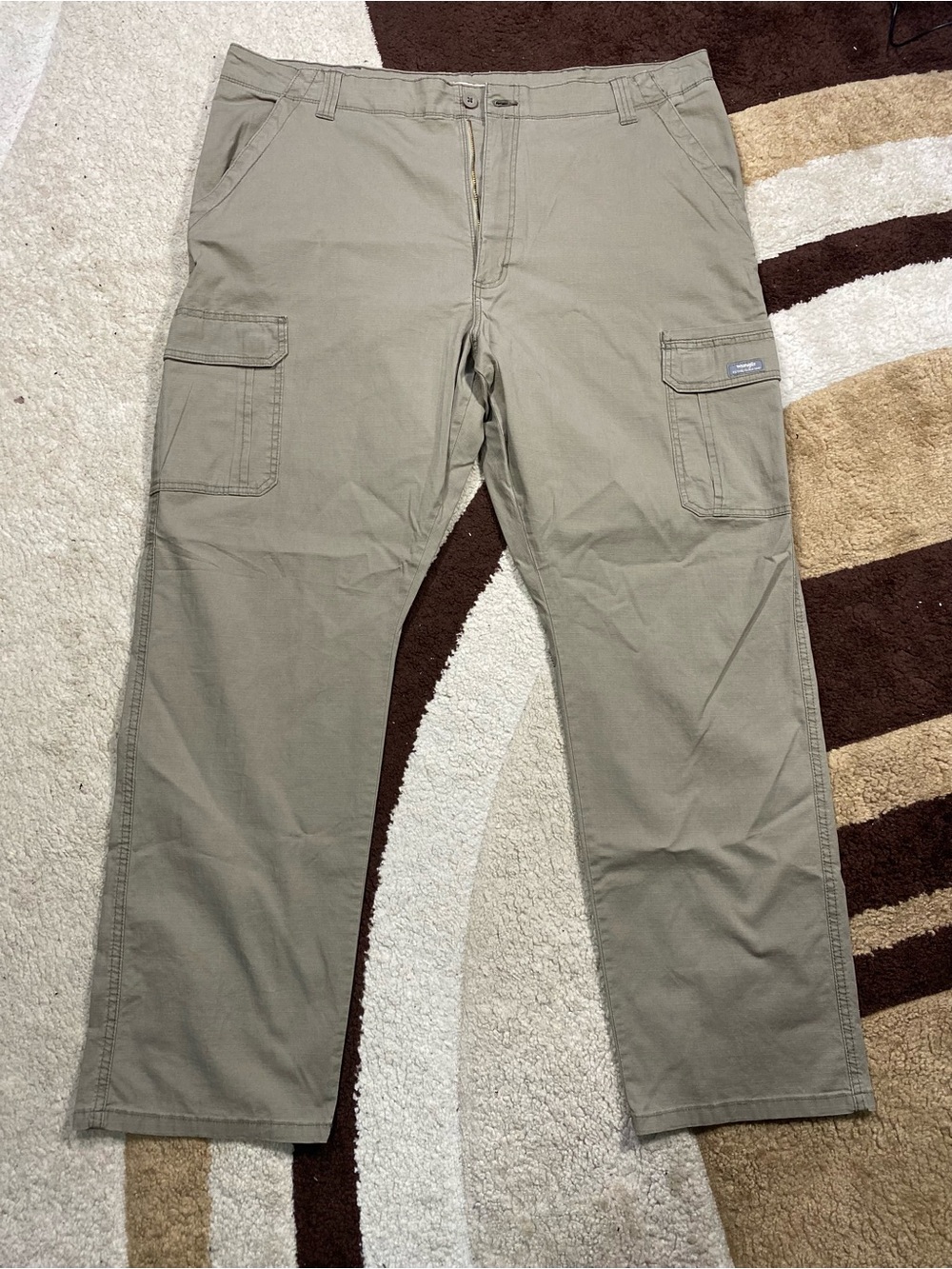 Wrangler Men's Khaki/Tan Cargo Pants